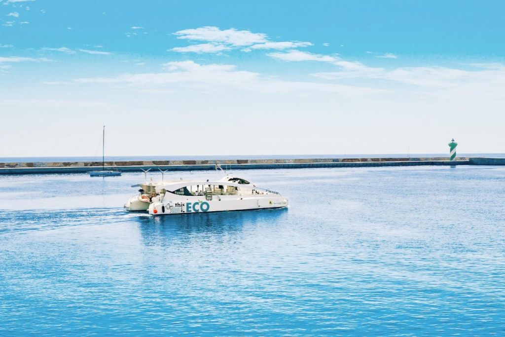 Barcelona: Land, Sea, and Sky Tour