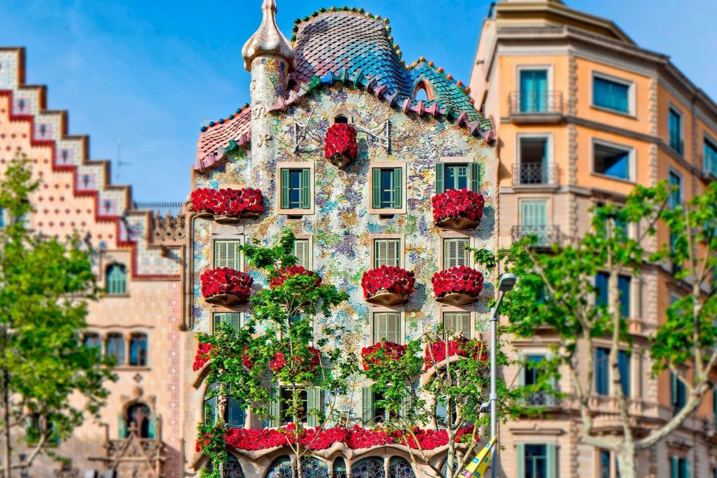 Barcelone et Gaudí : Excursion d'une journée depuis Lloret avec Artwork Bus Tour