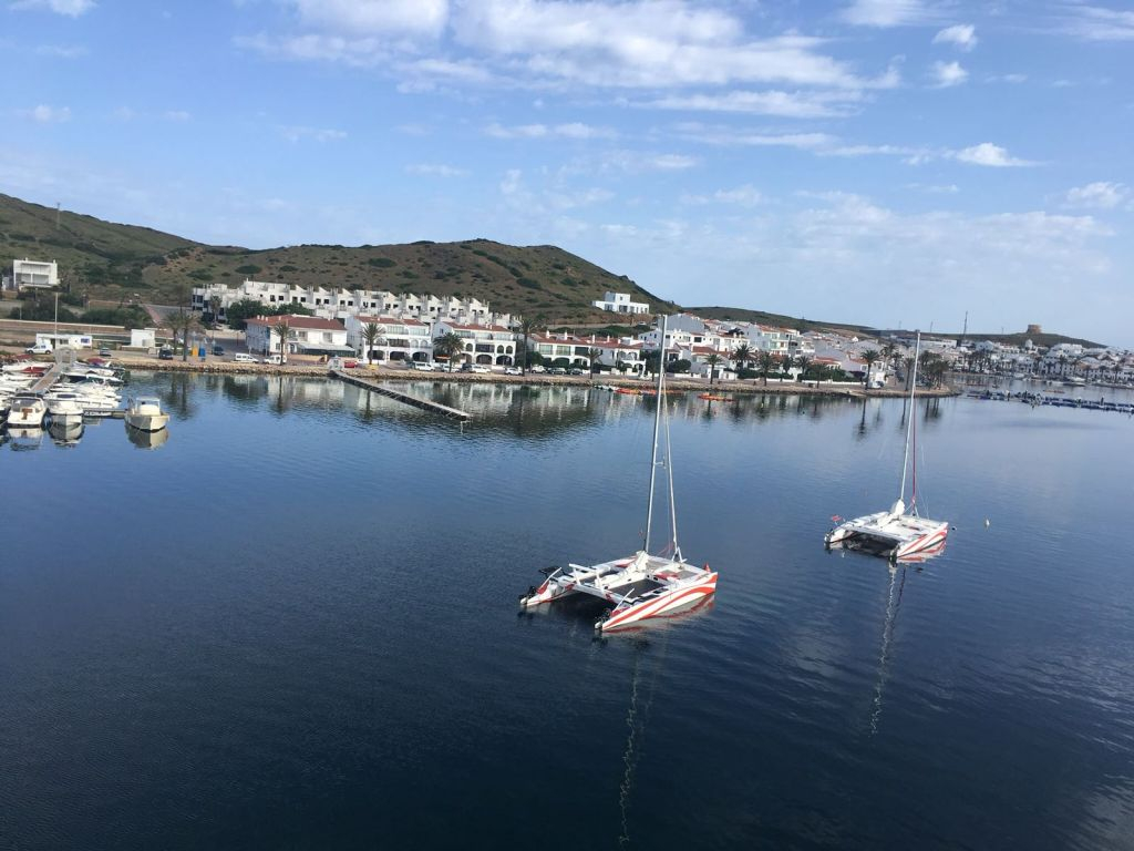 Baie de Fornells : excursion en catamaran au coucher du soleil