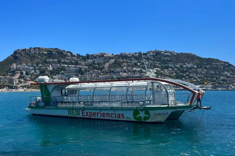 Glass bottom Boat Trip to Cala Murtra from Roses