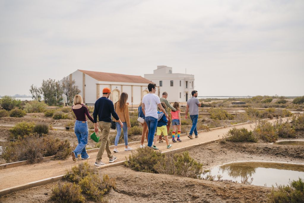 Guided visit to MónNatura Delta de l'Ebre
