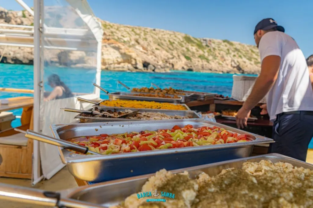 Palma de Mallorca: Daytime Music Boat Party