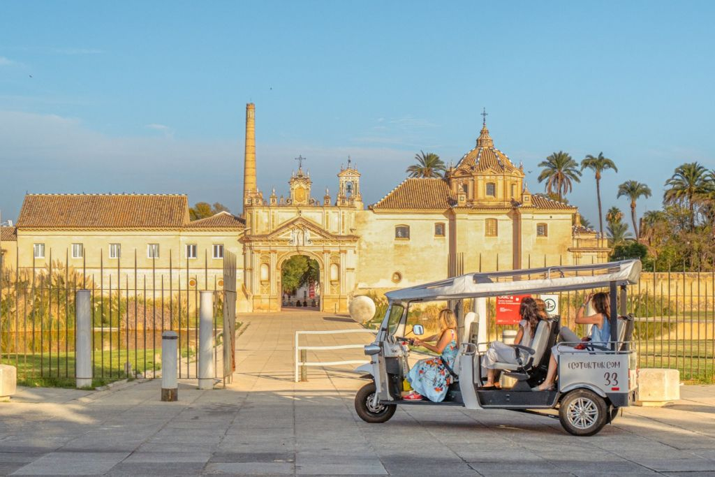Seville: 2-Hour Tour by Private Electric Tuk Tuk