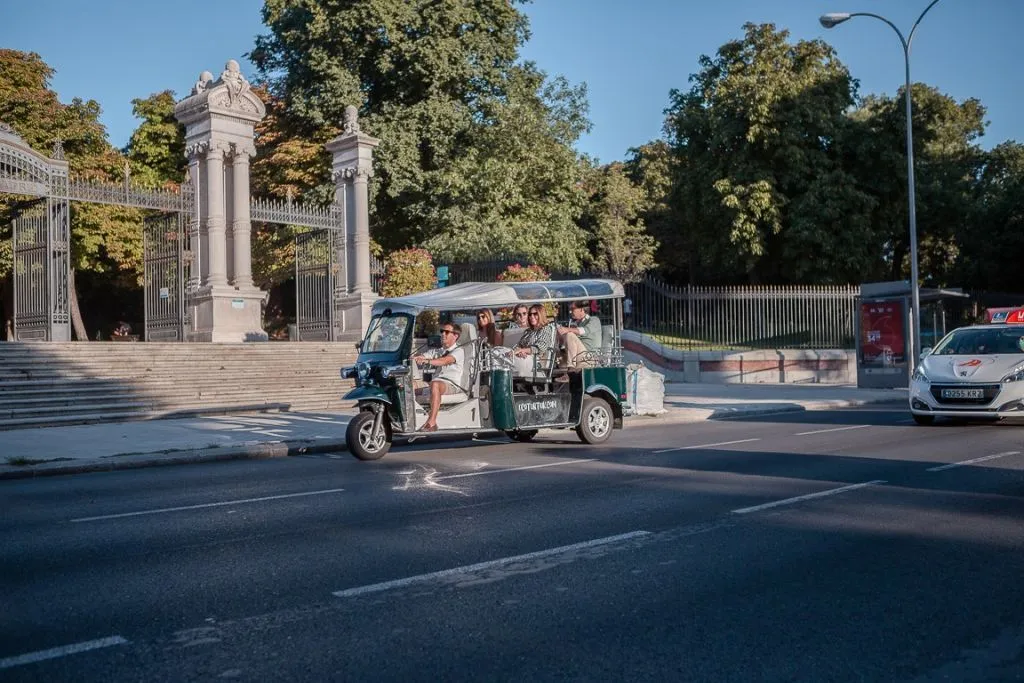 Madrid: 1-Hour Tour by Private Electric Tuk Tuk