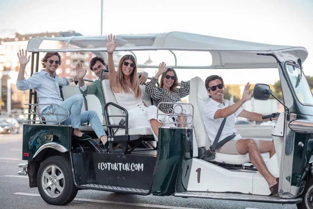 Madrid: 1-Hour Tour by Private Electric Tuk Tuk