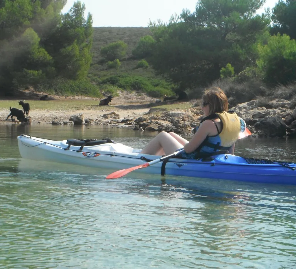 Excursión en kayak por la bahía de Fornells