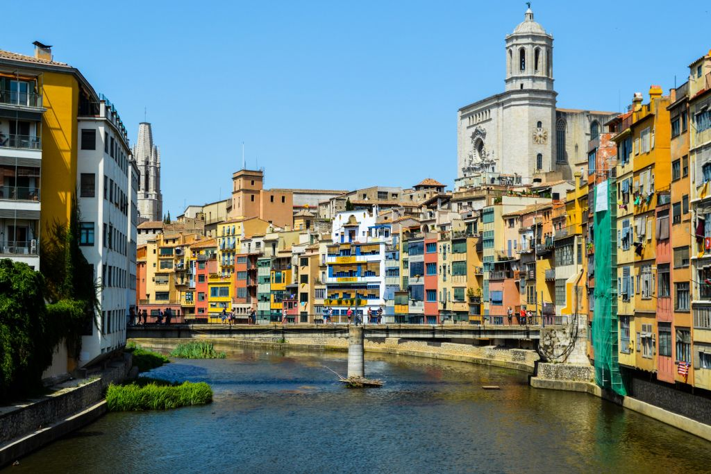 Barcelona: Bus Transfer To/From Girona