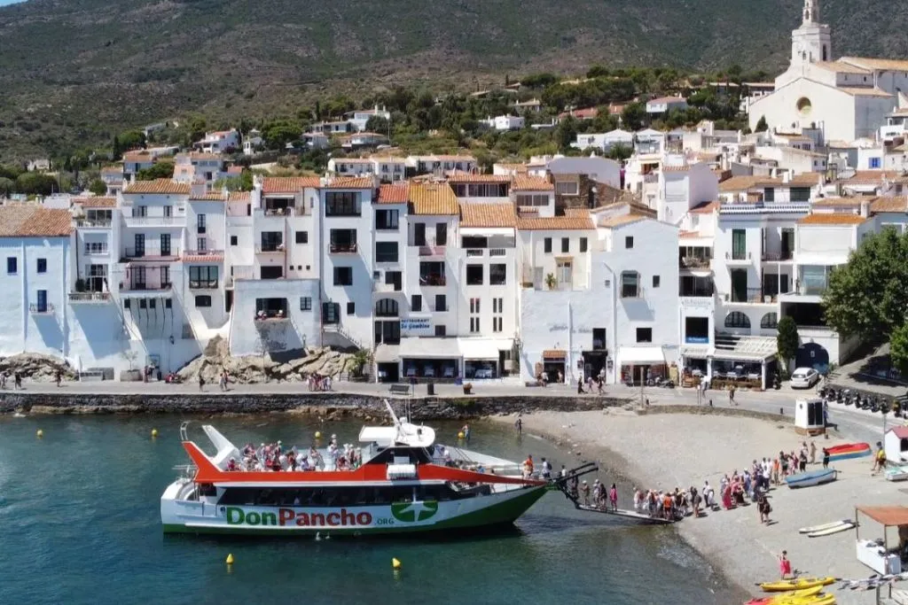 Excursión en barco al Cap de Creus desde Roses con parada de 1,5 horas en Cadaqués