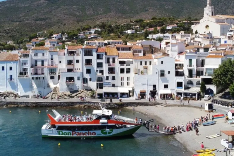 Excursión en barco al Cap de Creus desde Roses con parada de 1,5 horas en Cadaqués