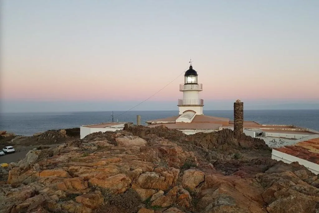 Excursión en barco al Cap de Creus desde Roses con parada de 1,5 horas en Cadaqués