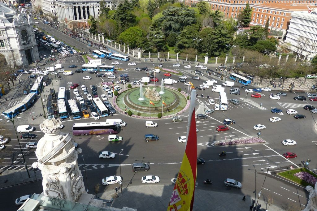 Cibeles and Retiro Park Guided Tour