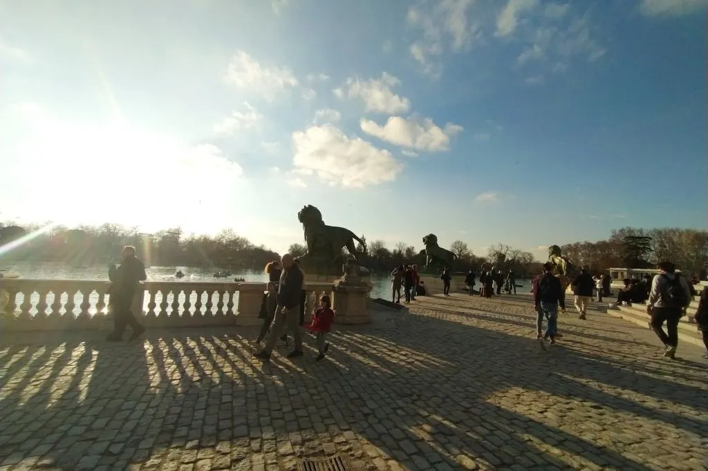Cibeles and Retiro Park Guided Tour