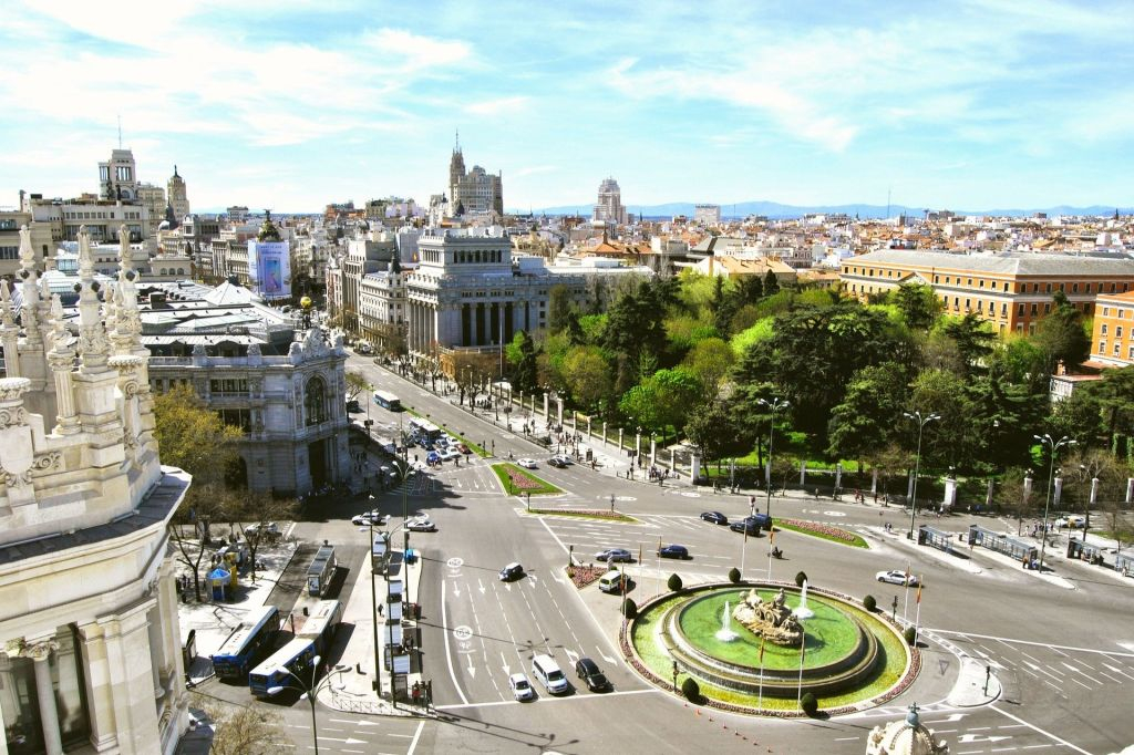 Cibeles and Retiro Park Guided Tour