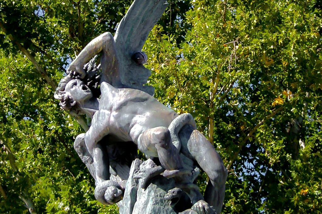 Cibeles and Retiro Park Guided Tour