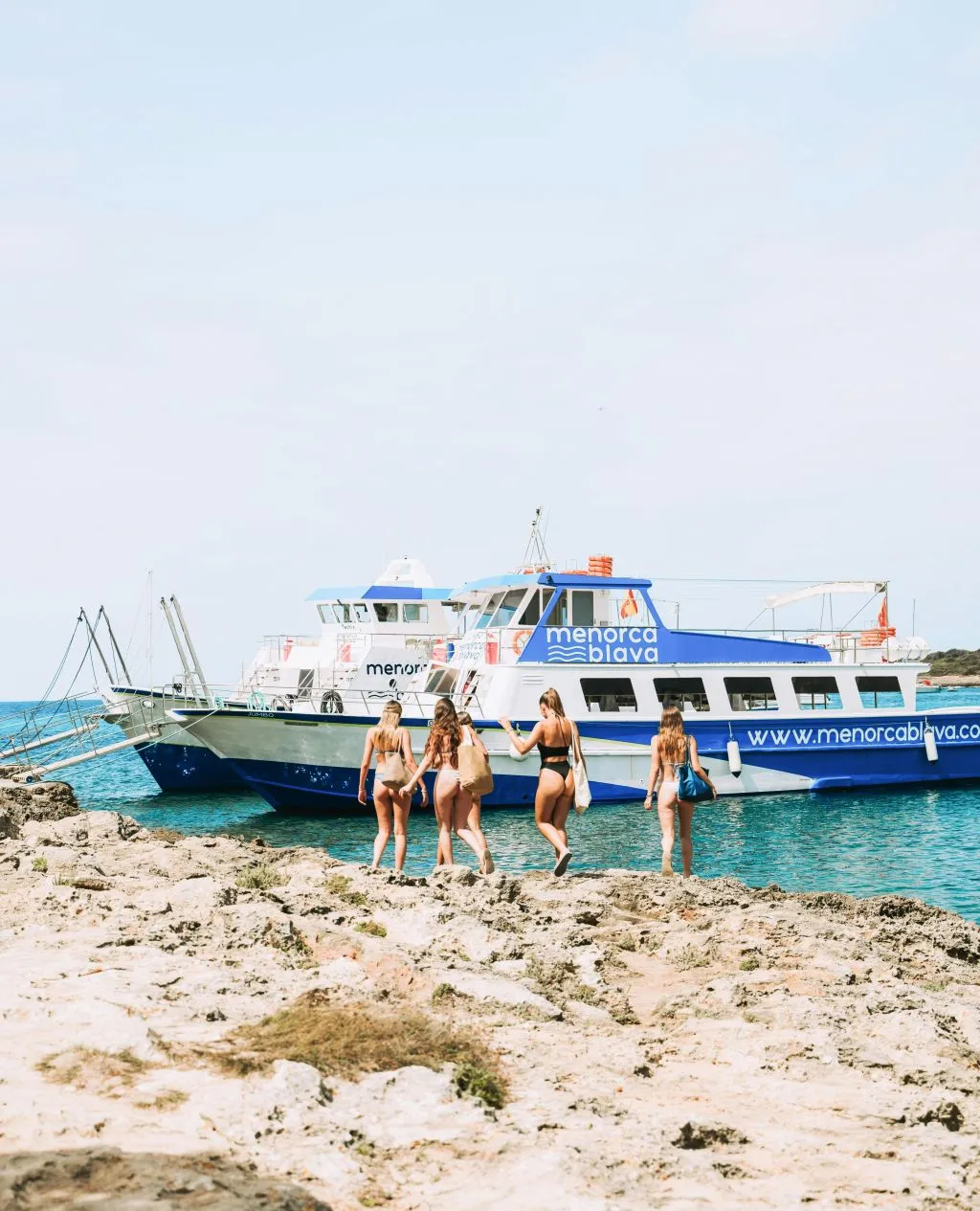 Menorca: Tour en barco por la costa sur + Comida