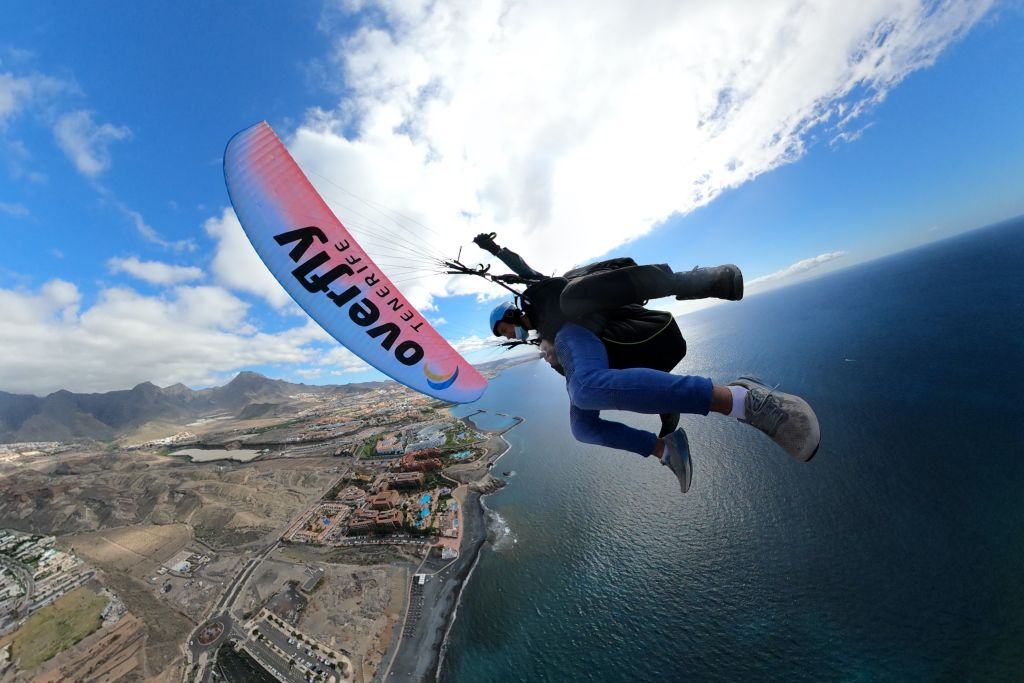 Tenerife: Vuelo en Parapente Acrobático