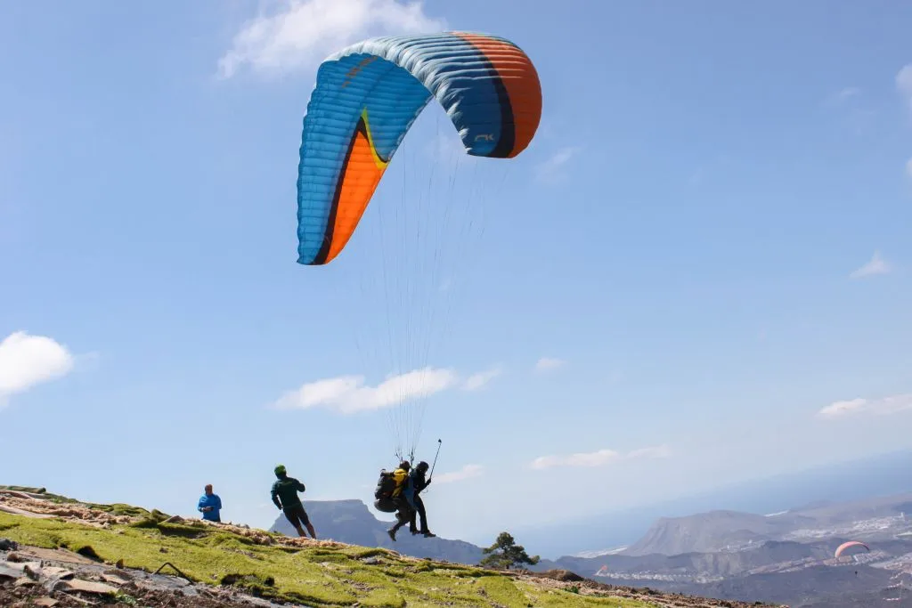 Tenerife: Vuelo en parapente de alto rendimiento
