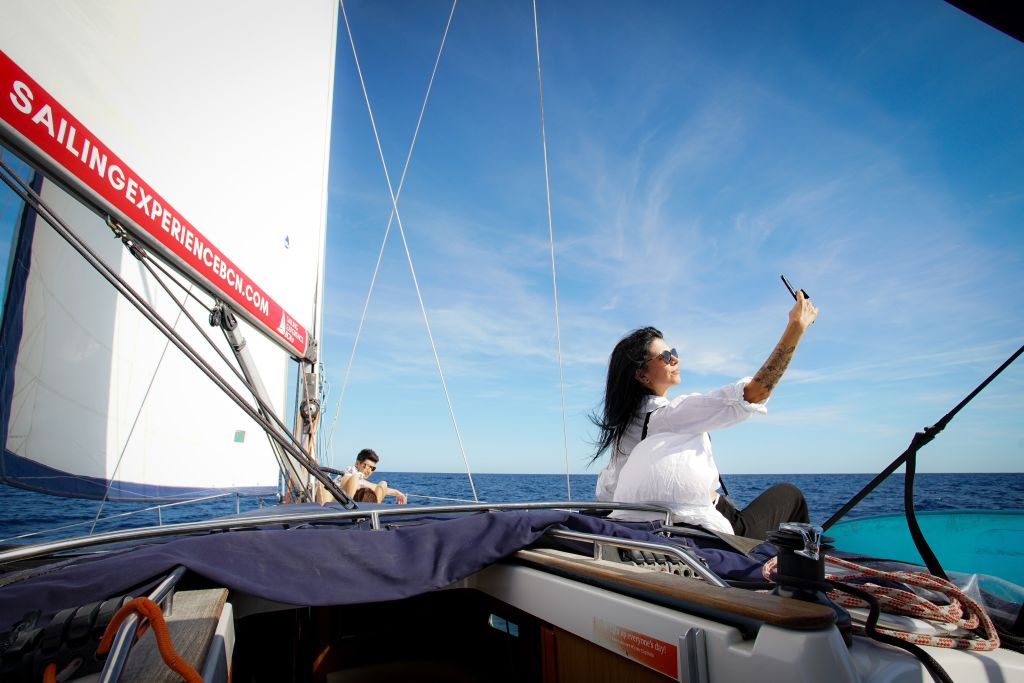 Barcelona: Private Sailing Experience