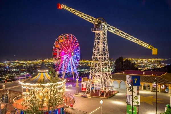 Área Panorámica del Tibidabo: Entrada + Cuca de Llum y Acceso TibiBus