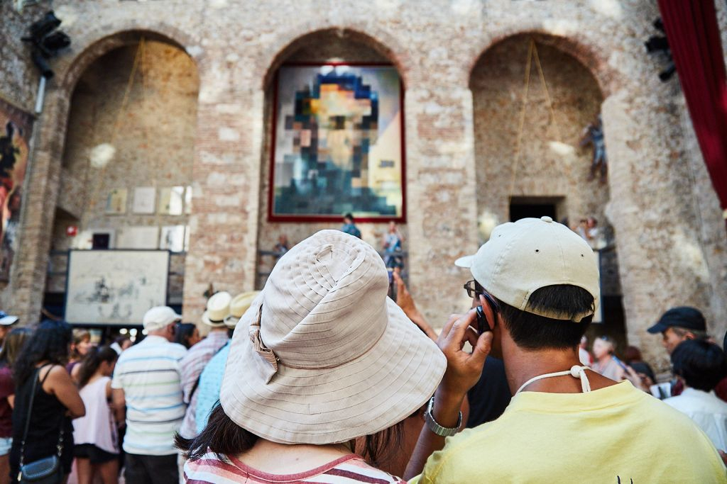 Dalí’s Figueres & Girona Tour