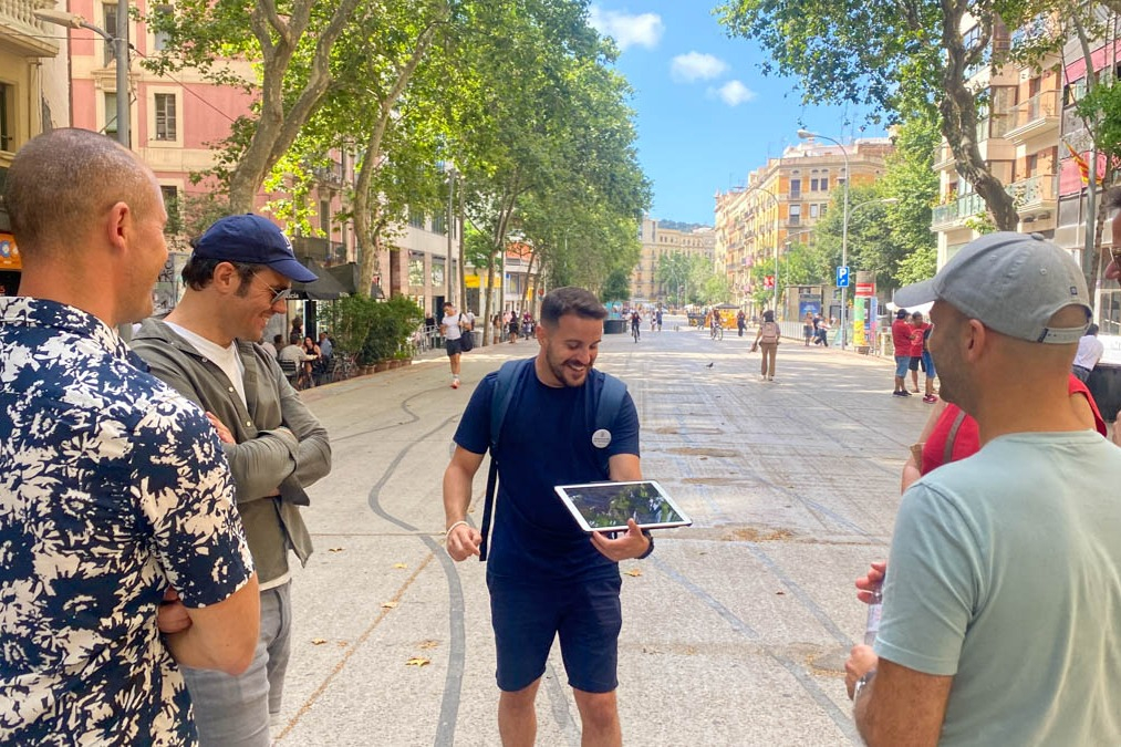 Barcelona: Group Tapas Tasting Tour