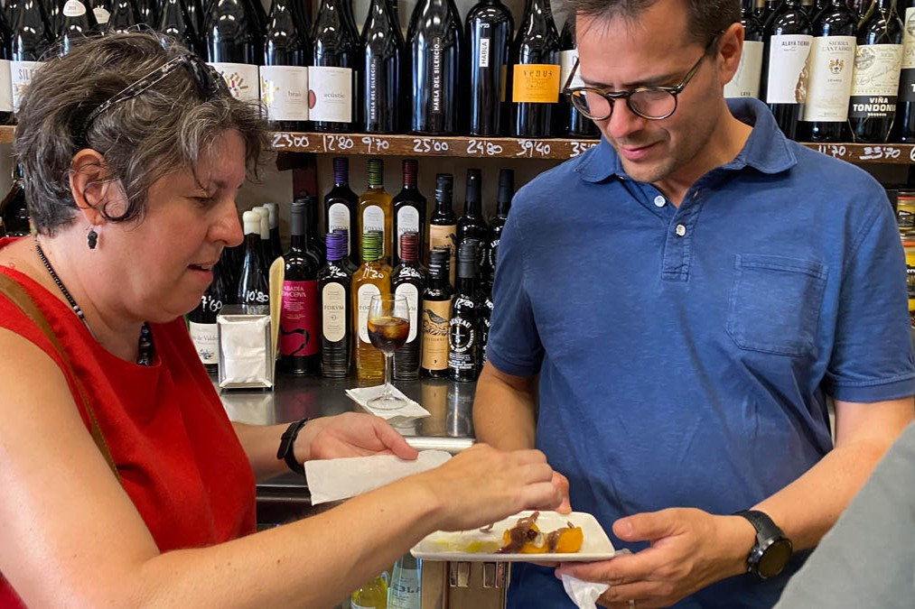 Barcelona: Private Tapas Tasting Tour