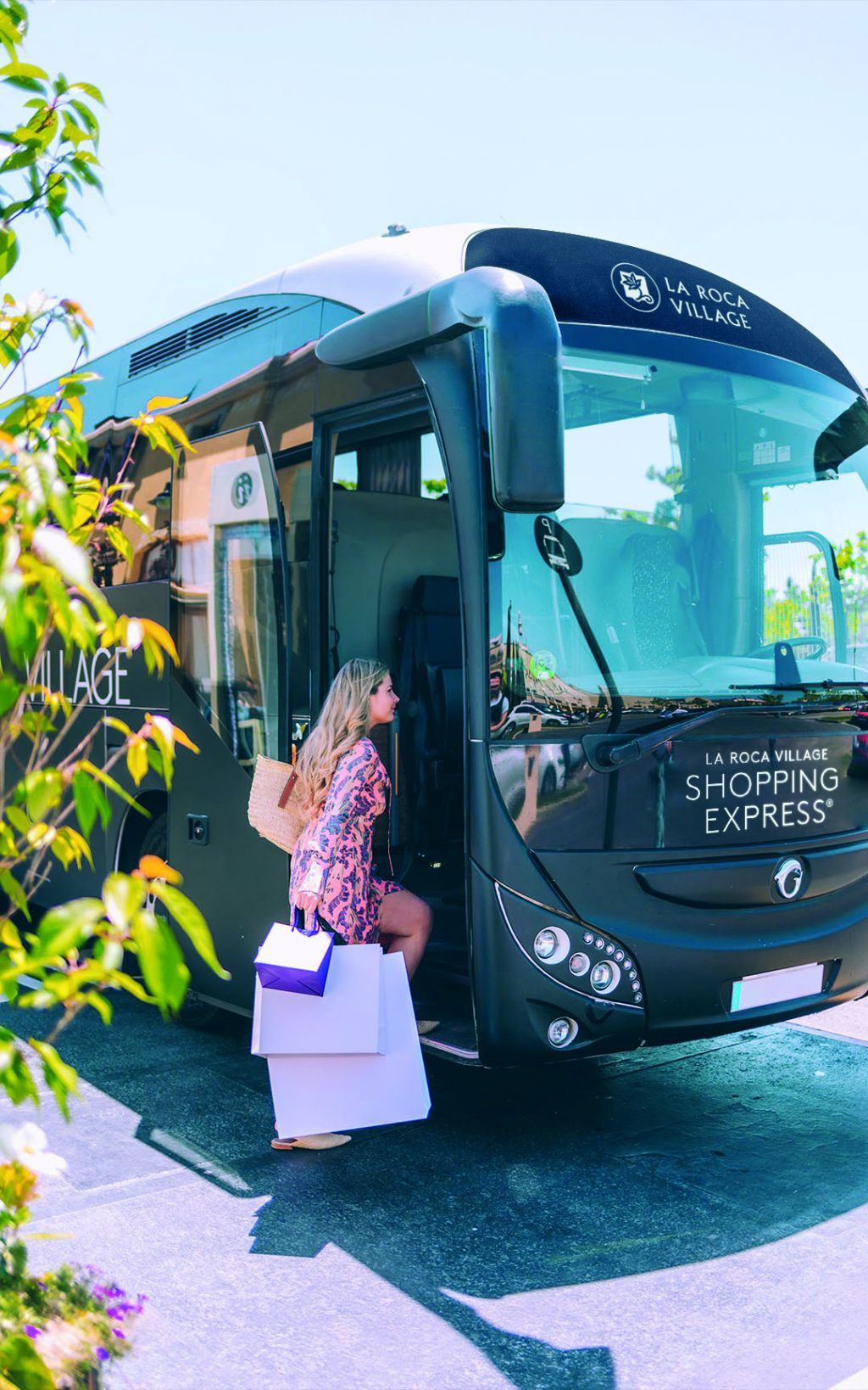 Express shopping at La Roca Village