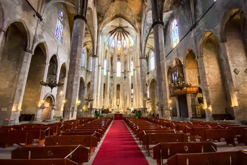 Barcelona: Historical Center Guided Tour
