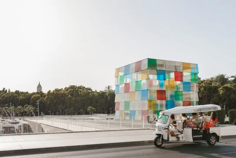 Málaga: Tour de 2 horas en Tuk Tuk Eléctrico Privado