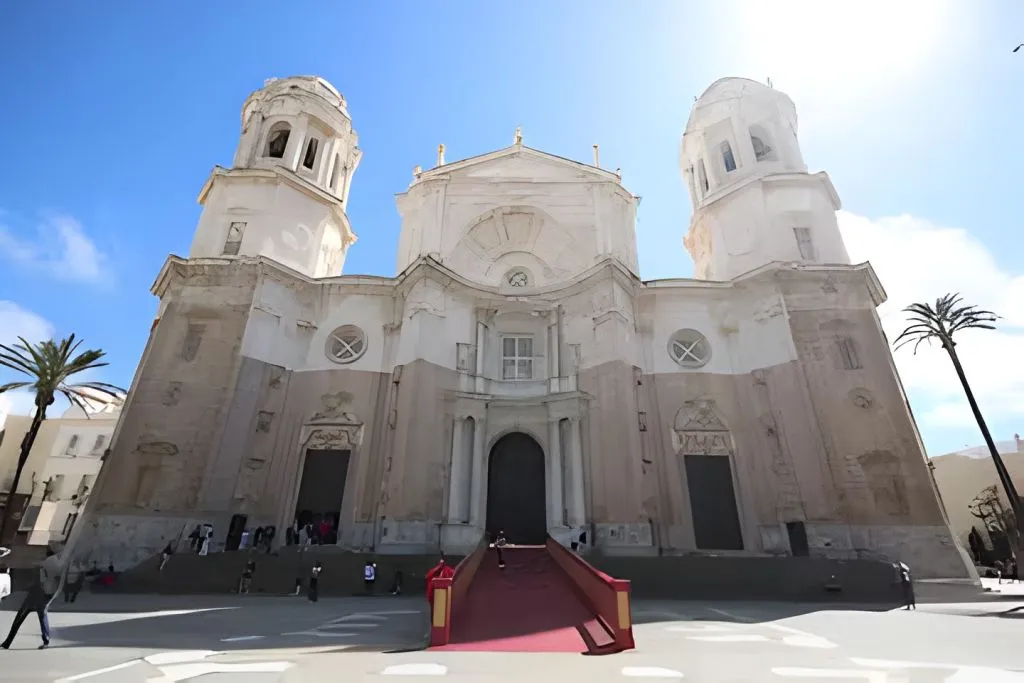 Seville: Day Trip for Wine Tasting in Jerez and Cadiz & Horse Show