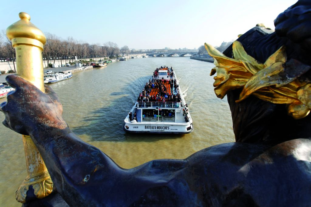 Seine River Cruise by Bateaux Mouches