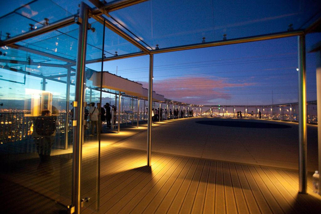 Montparnasse Tower Observatory Deck: Entry ticket + Rooftop Access