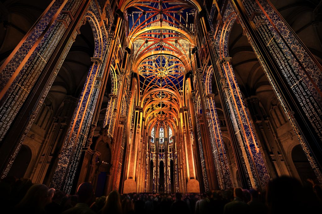 Luminiscence Paris: Immersive Light Experience