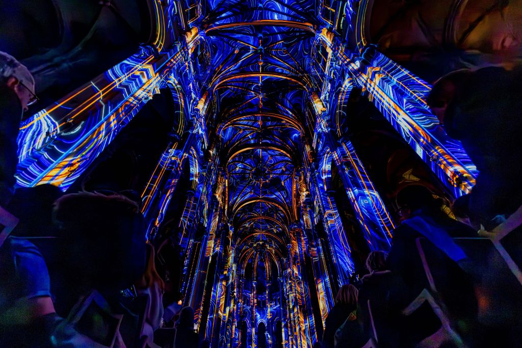 Luminiscence Paris: Immersive Light Experience