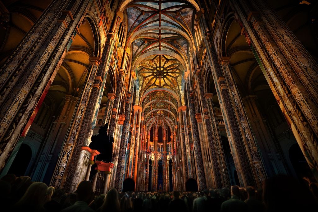 Luminiscence Paris: Immersive Light Experience