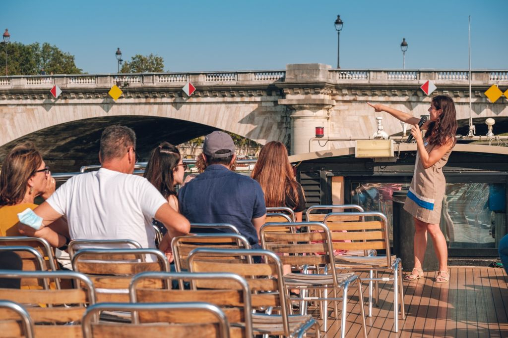 Cruise on the Seine