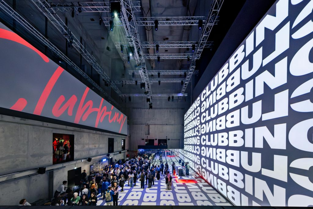 Grand Palais Immersif - Loading. L’art urbain à l’ère numérique