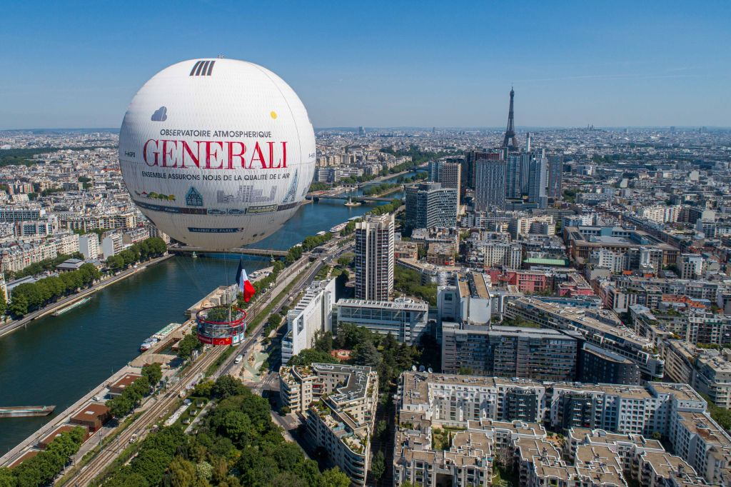 Generali Balloon Flight Over Paris