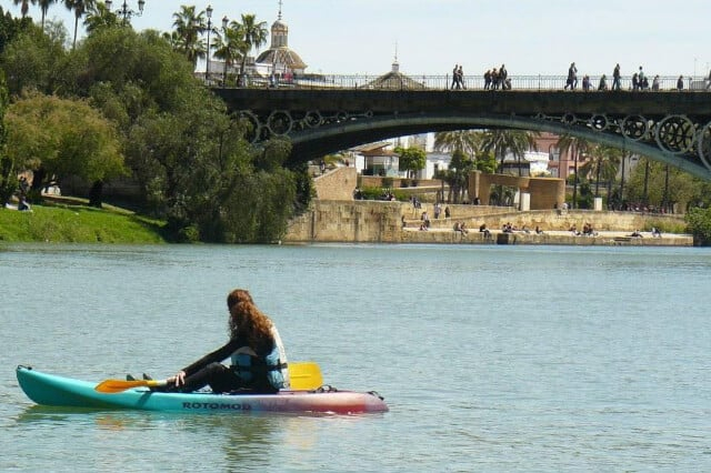 Kayak tour of Seville