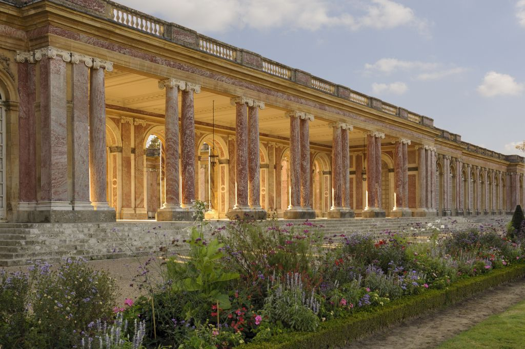 Marie Antoinette's Estate & Trianon Palaces