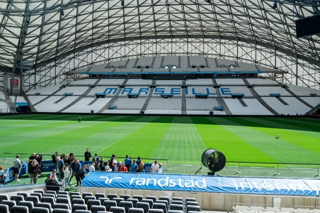 Orange Vélodrome Stadium: Fast Track + Self-Guided Tour
