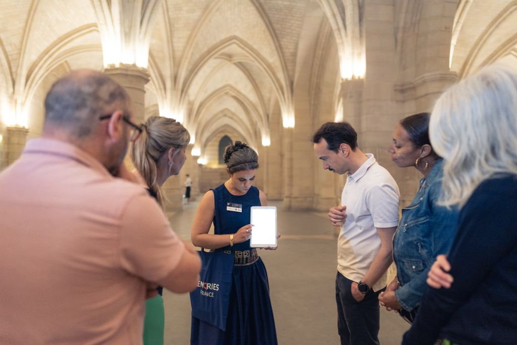 Notre-Dame Island, Sainte-Chapelle & Conciergerie: Guided Tour
