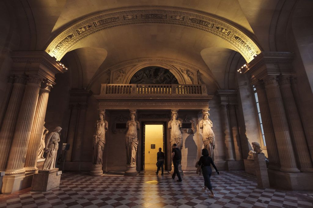 Museu do Louvre: entrada exclusiva + tour guiado