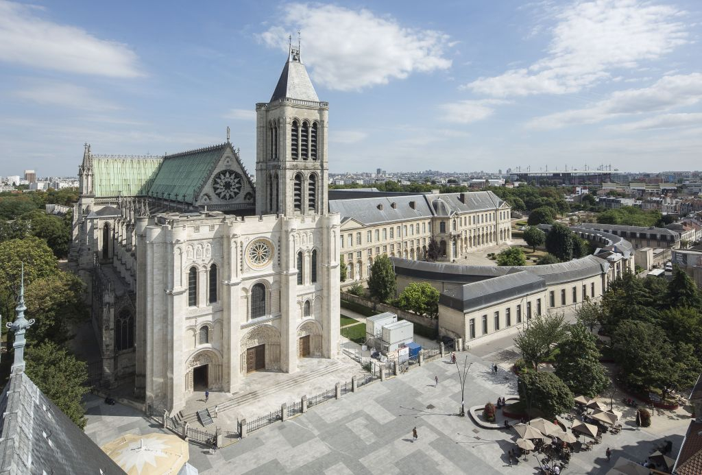 Basilique Cathédrale de Saint-Denis : Entrée Dédiée