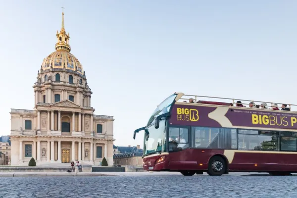 Big Bus Paris: Visite guidée Hop-on Hop-off + Croisière sur la Seine