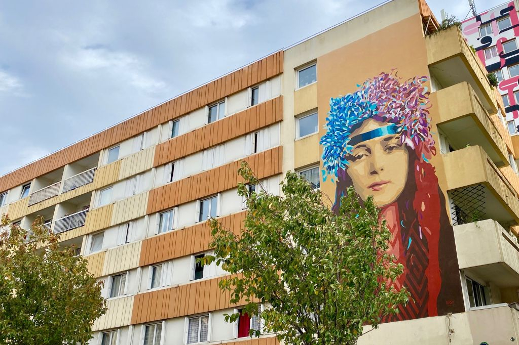 Paris Street Art: Audio Guide App for Your Smartphone