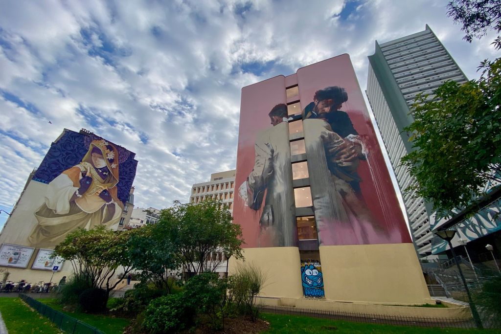 Paris Street Art: Audio Guide App for Your Smartphone
