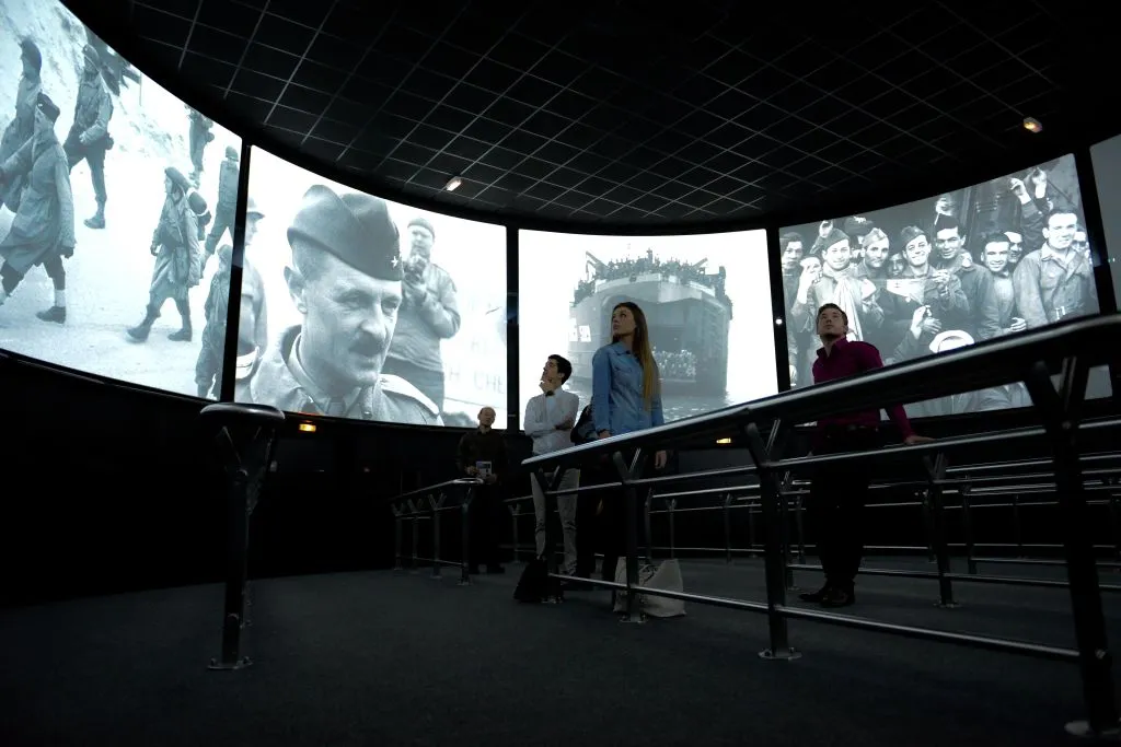 Arromanches 360 - Cinéma circulaire