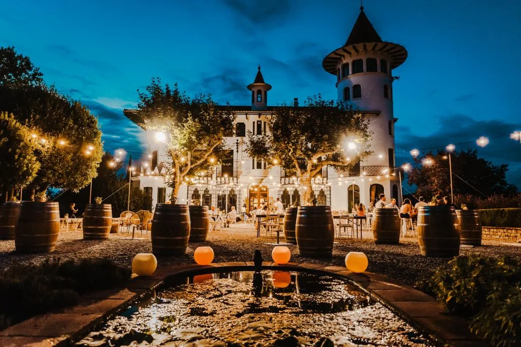 Codorníu Wineries - Guided Tours