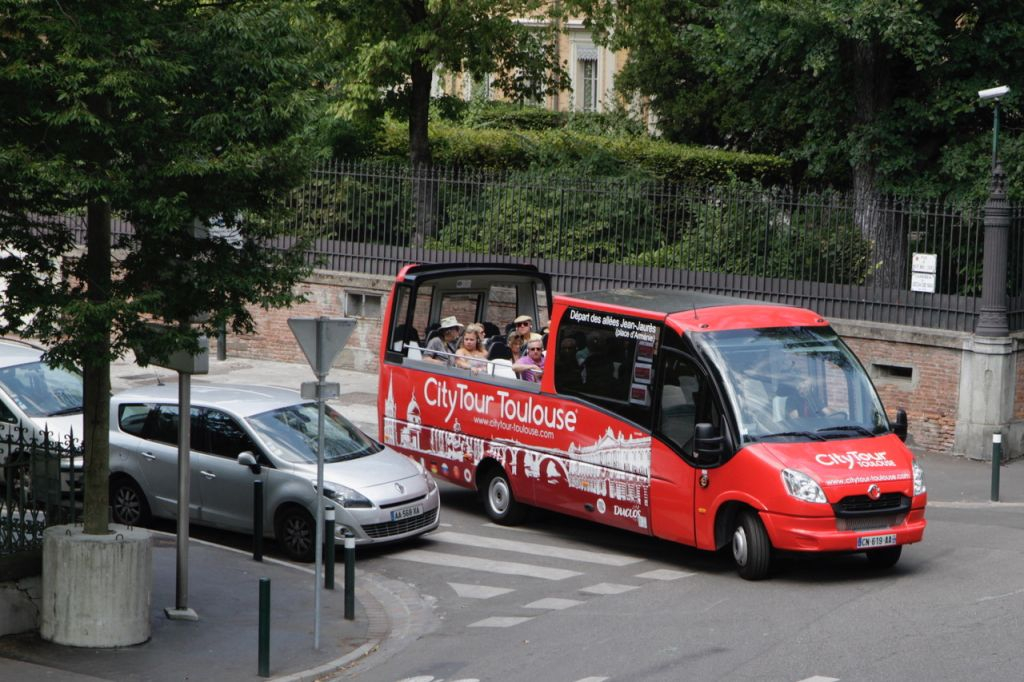 CityTour Tolosa: Bus Hop-on Hop-off